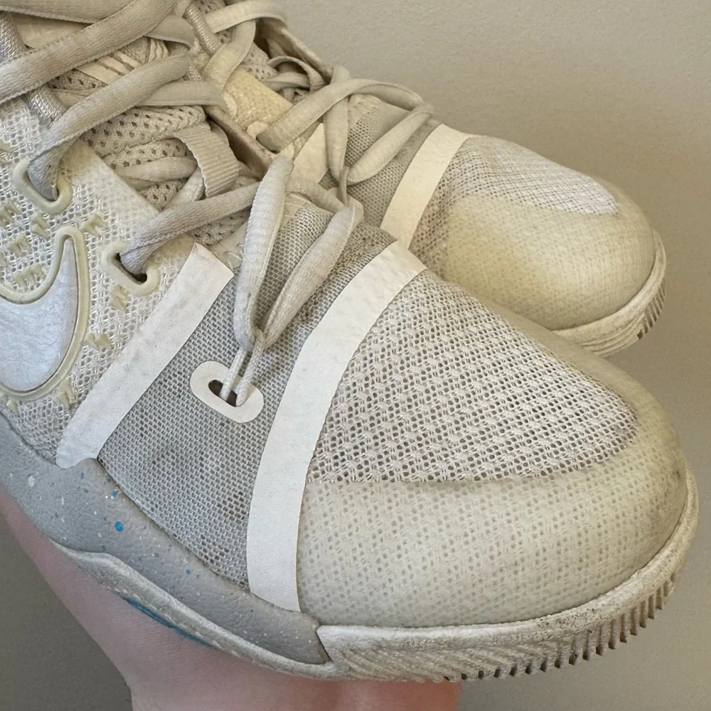 Nike Kyrie 3 Ivory white bone high top basketball sneakers shoes - Picture 2 of 9